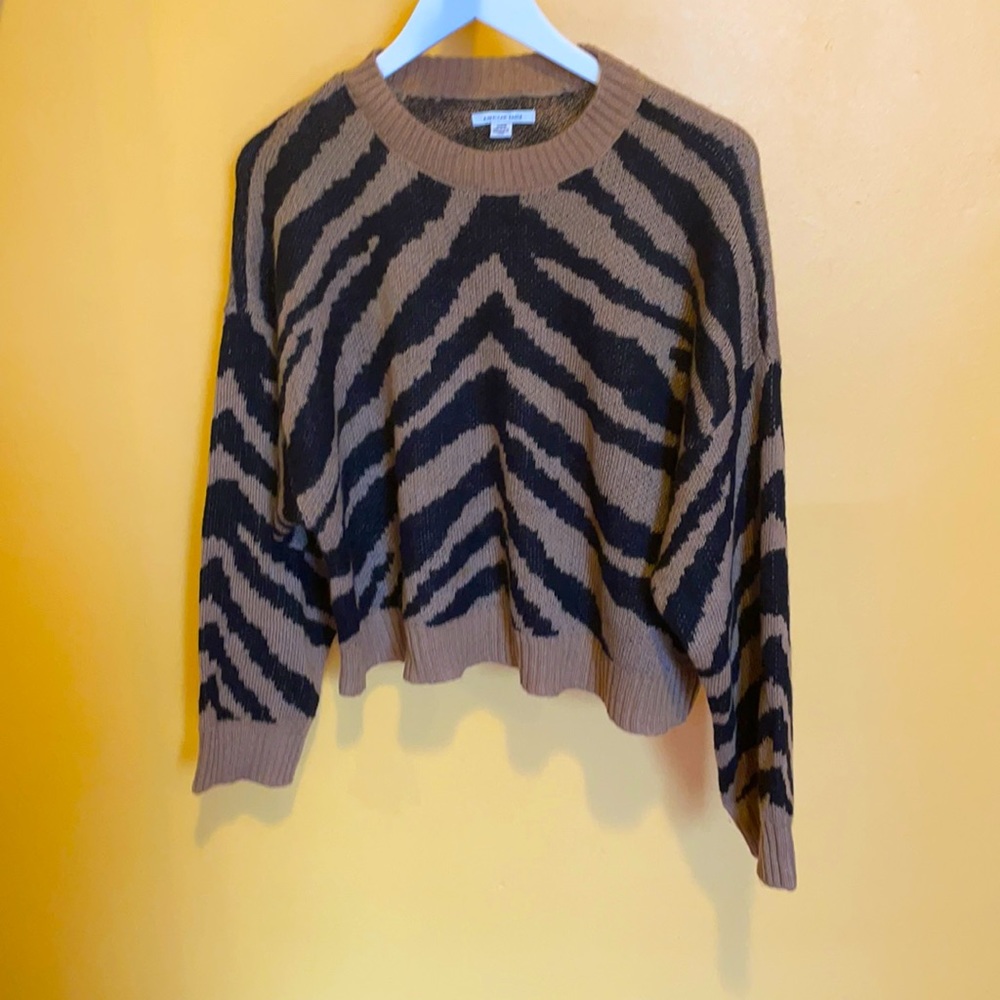 American Eagle animal-print sweater, size medium.